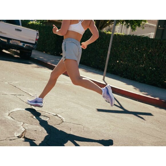 Topo Aura Womens Size 9 Purple Running Walking Shoes Max Cushioned Wide Toe Box - Picture 16 of 16